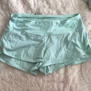 Lululemon speed up short